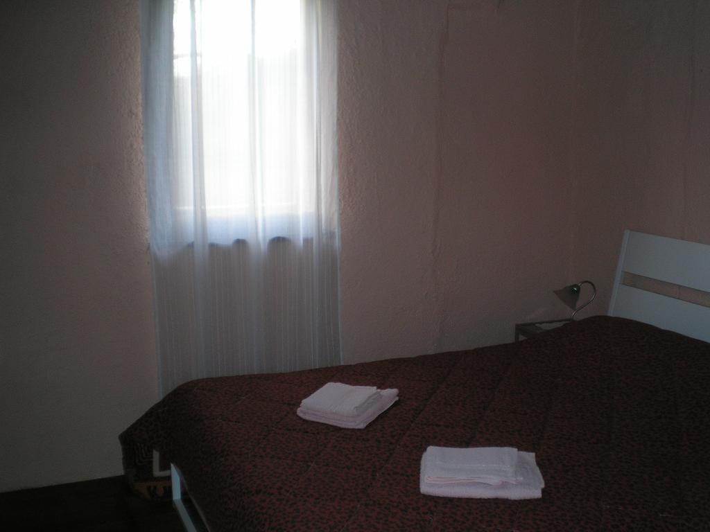 Agroturizam Toni Apartment Motovun Bagian luar foto