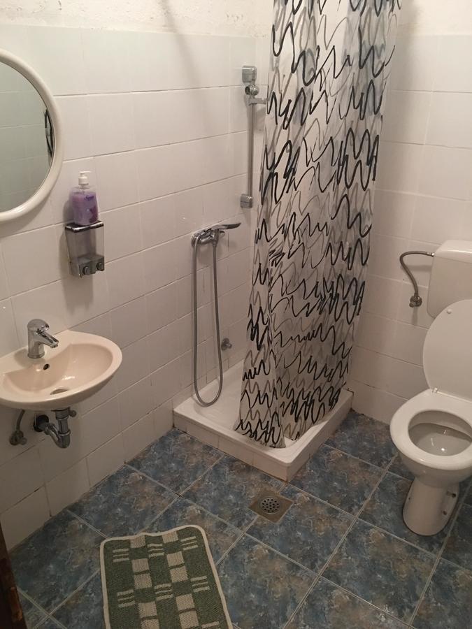 Agroturizam Toni Apartment Motovun Bagian luar foto