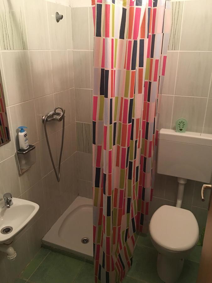 Agroturizam Toni Apartment Motovun Bagian luar foto
